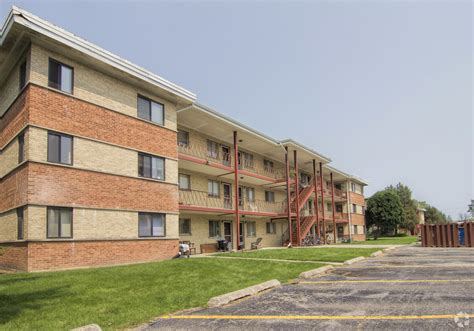 530 Apartments for Rent in Des Plaines, IL